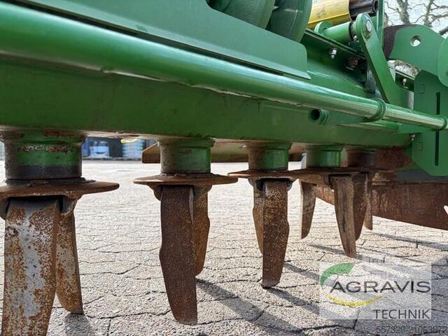 Cultivador de campo Amazone KE 3001 SUPER