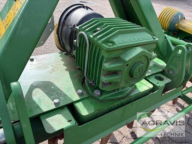 Cultivador de campo Amazone KE 3001 SUPER