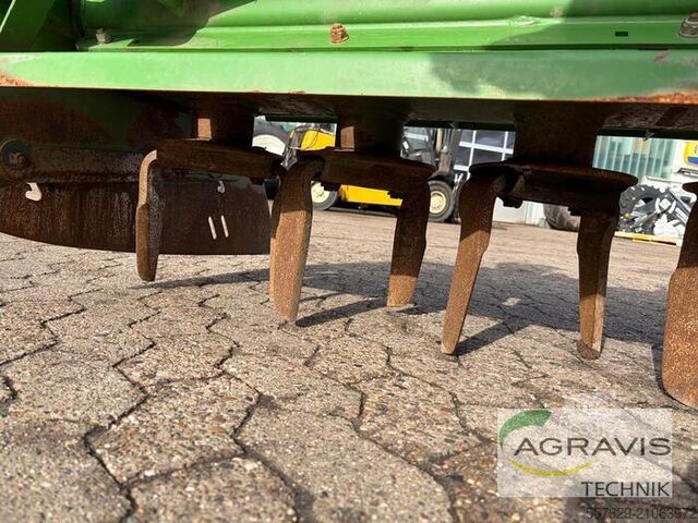 Cultivador de campo Amazone KE 3001 SUPER