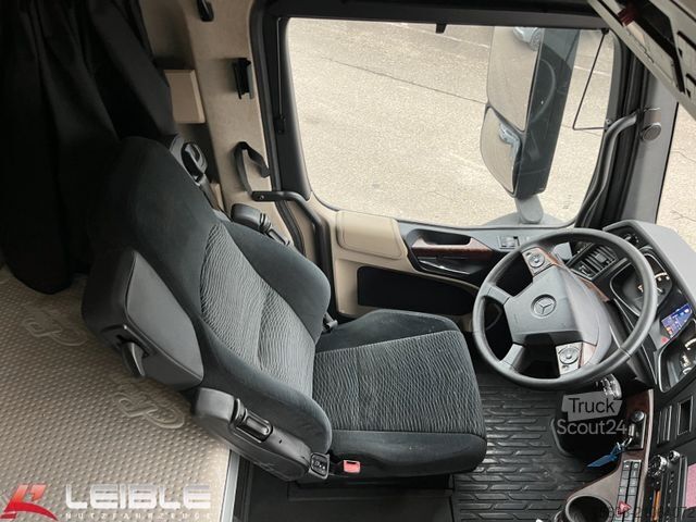 Великооб’ємний тягач MERCEDES-BENZ Actros 1843*Big Space*VollLuft*Nebenantrieb*
