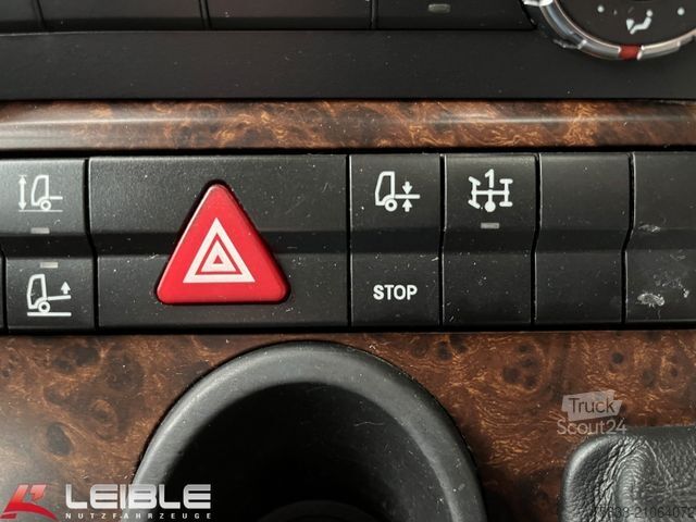 Великооб’ємний тягач MERCEDES-BENZ Actros 1843*Big Space*VollLuft*Nebenantrieb*