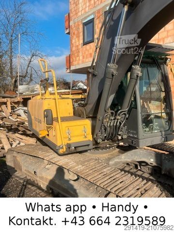 Pásové rýpadlo VOLVO EC 180 CL Bagger Bj 2010