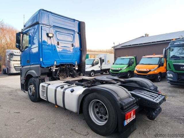 Standard SZM MERCEDES-BENZ Actros 5 Streamspace 2-Achser SZM 1845 4x2 LS