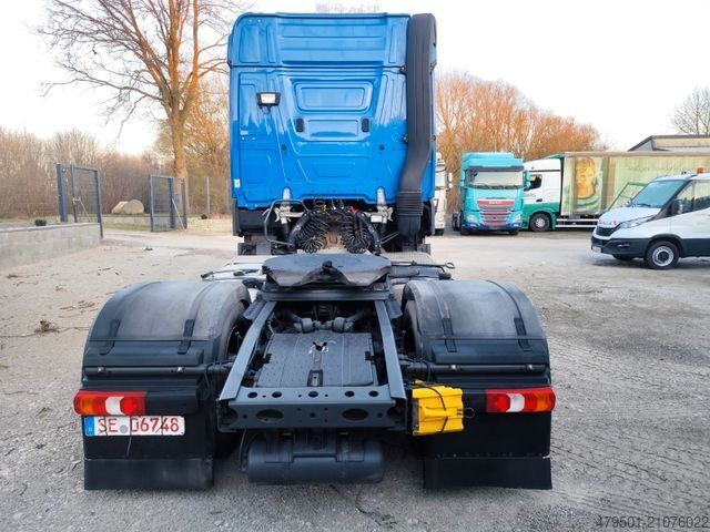 Standard SZM MERCEDES-BENZ Actros 5 Streamspace 2-Achser SZM 1845 4x2 LS