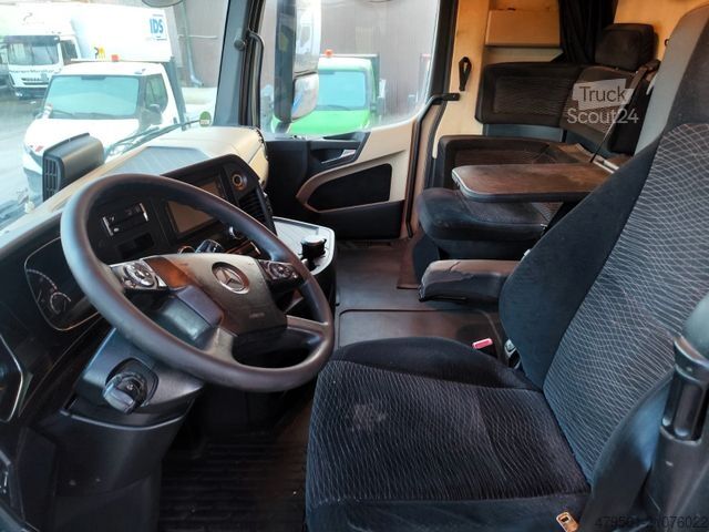 Standard SZM MERCEDES-BENZ Actros 5 Streamspace 2-Achser SZM 1845 4x2 LS