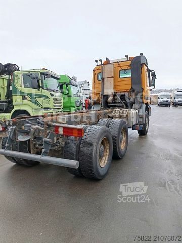 LKW-Fahrgestell MERCEDES-BENZ Actros 3343 / 6X6 ALLRAD / EPS / Steel / GERMAN