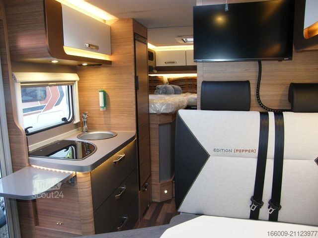Polointegrovaný karavan WEINSBERG CaraCompakt 600 MEG Pepper  Mod.2026