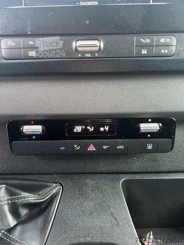 Komercijalno vozilo sa visokim krovom MERCEDES-BENZ Sprinter 316 MIXTO KLIMA MBUX KAMERA WEBASTO