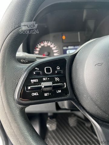Komercijalno vozilo sa visokim krovom MERCEDES-BENZ Sprinter 316 MIXTO KLIMA MBUX KAMERA WEBASTO