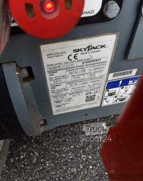 رافعة مقصية Skyjack SJ 3219 E Elektro 7,65 m