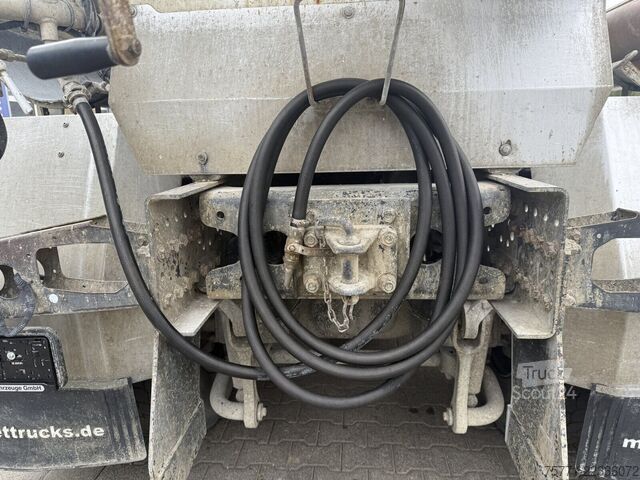 Míchaeka na beton Mercedes-Benz AROCS 3340 8x4 EURO6 BETONOMIESZARKA PUTZMEISTER