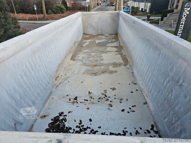 Tipper semitrailer SCHMITZ CARGOBULL SGF*S3 Staal Alu Kasten