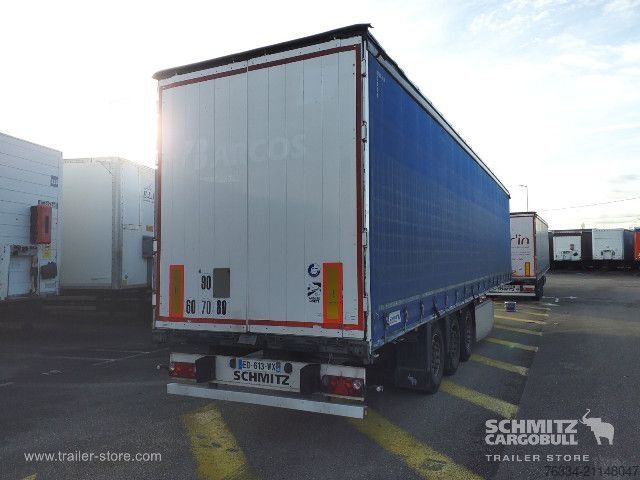 Semi-reboque aberto com lona Schmitz Cargobull Semitrailer Curtainsider Standard