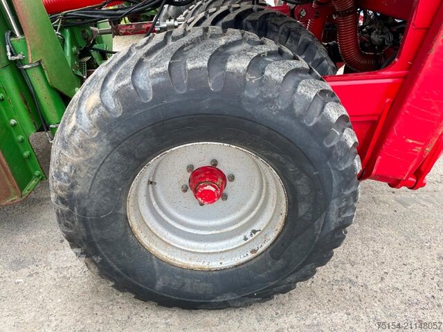 Seed drill Horsch Pronto 6KE mit Amazone KG6000-2