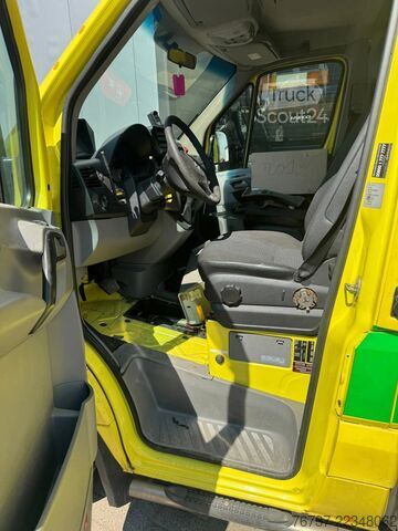سيارة إسعاف Mercedes-Benz Sprinter 318 **NO ENGINE - NO GEARBOX**