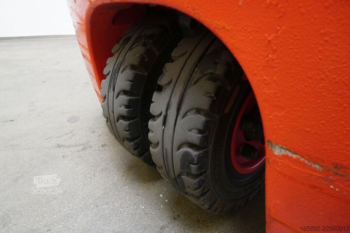 περονοφόρο ανυψωτικό Linde E 15 ION EVO 386-02