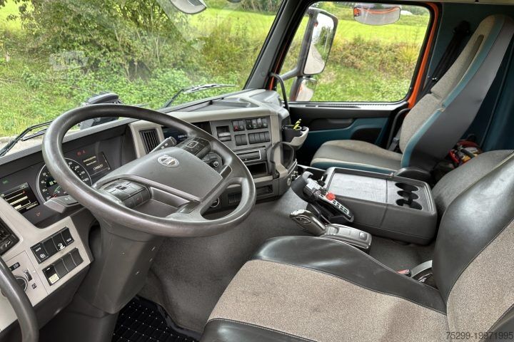 Billenőplatós teherautó Volvo FM-420 Gigant / Swiss-Vehicle