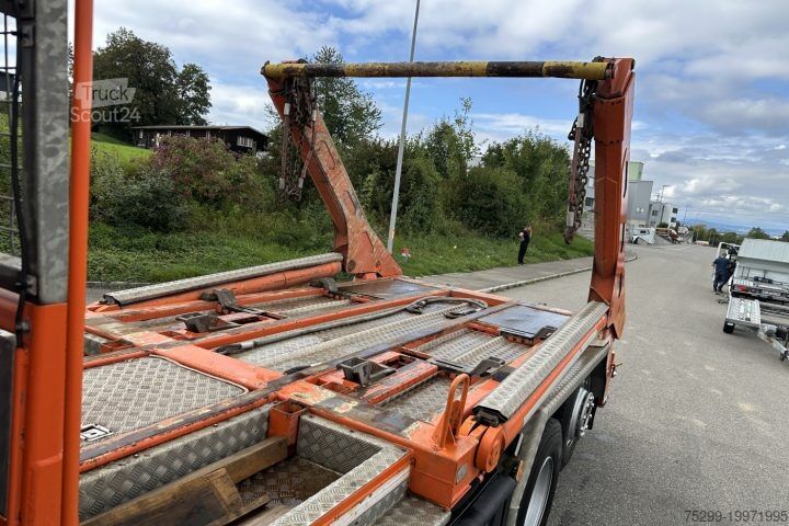 Billenőplatós teherautó Volvo FM-420 Gigant / Swiss-Vehicle