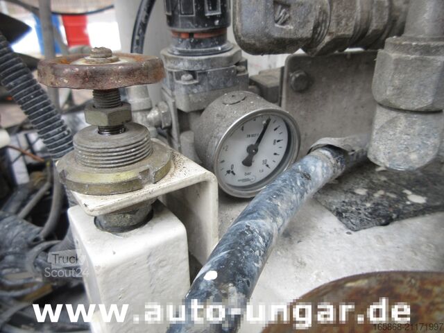 Road marking machine Euroliners Trassar 201A  Airless Roadmarking Markie