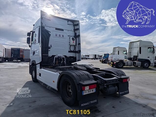 Estándar-SZM Renault T 520