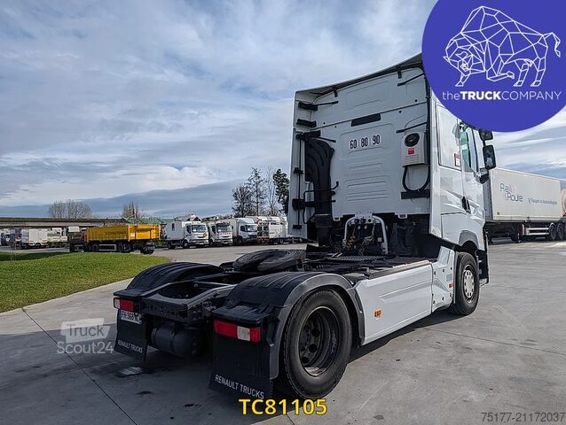 Estándar-SZM Renault T 520