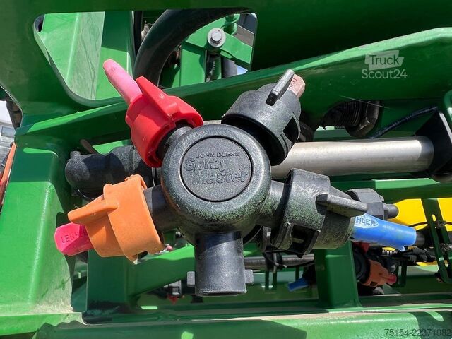 Pesticidsprøjte John Deere M740i 27/18m Gestänge