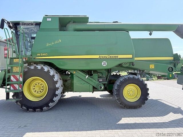 Комбайн John Deere W540 mit Raspvorsatz