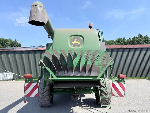 Комбайн John Deere W540 mit Raspvorsatz