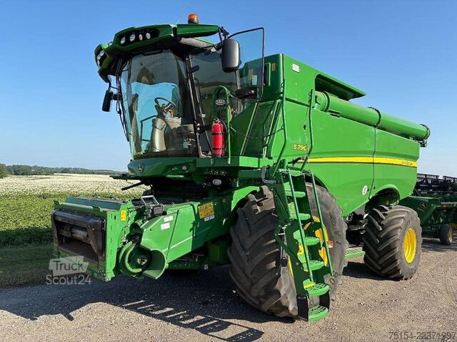 Kombajn za žetvu John Deere S 790