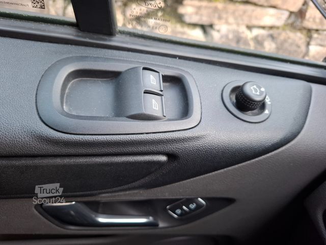 Panel kombi FORD Transit Custom L2H1 Trend Navi Kamera Sortimo