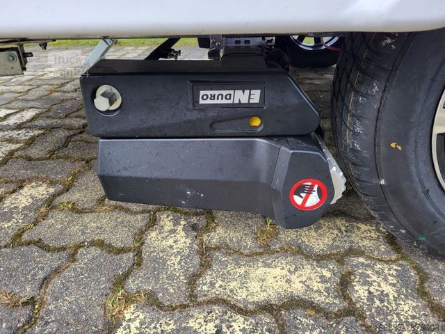 Караван NIEWIADOW N 126 NT  -  Nr. 206  (2)