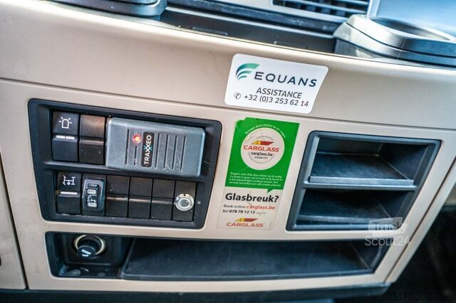 Laadplatform MAN TGL 12.190 BL + HIAB 055 D-1 HIDUO