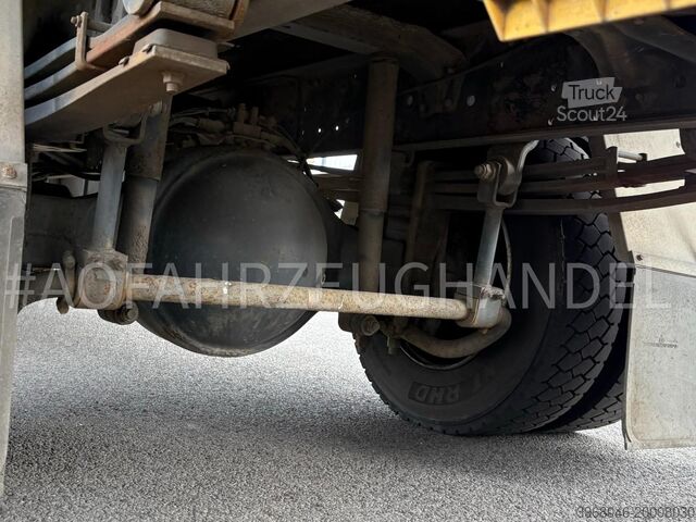 Camion caisson Iveco Eurocargo