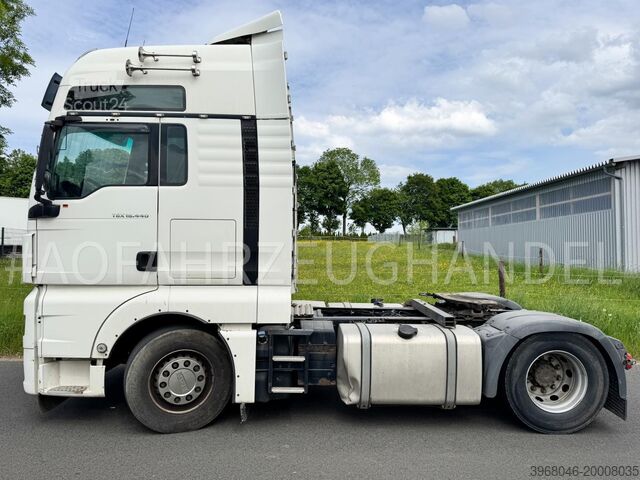 Tracteur routier standard MAN TGX