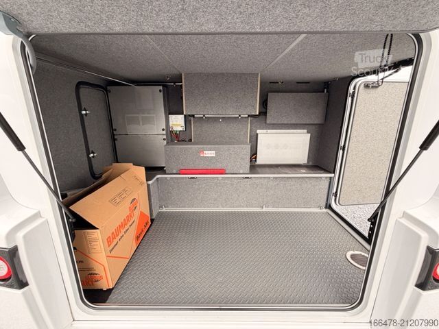 Half-integraal camper FRANKIA M-Line Luxury T 7400 GD *Einzelbetten-Face2Face*