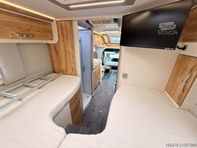 Half-integraal camper FRANKIA M-Line Luxury T 7400 GD *Einzelbetten-Face2Face*