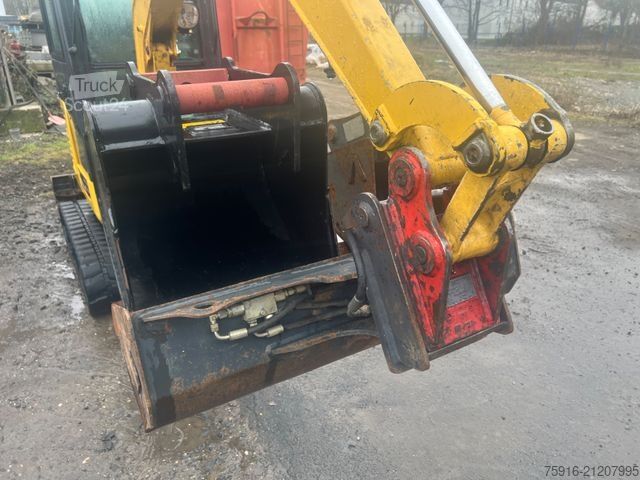 Mini excavator KOMATSU Minibagger PC 16 R 3 HS Schnellwechsler u. GRS