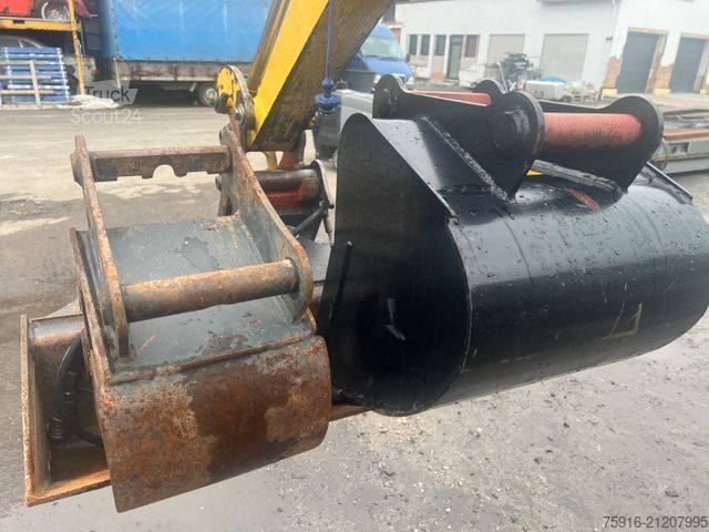 Mini excavator KOMATSU Minibagger PC 16 R 3 HS Schnellwechsler u. GRS