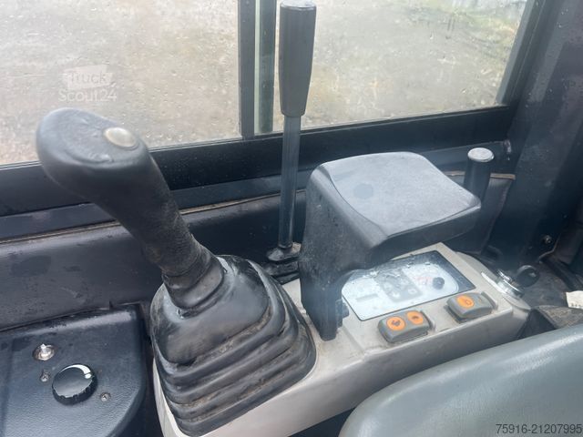 Mini excavator KOMATSU Minibagger PC 16 R 3 HS Schnellwechsler u. GRS