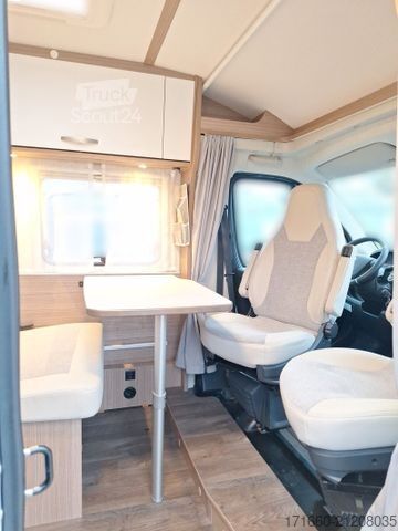 Полуинтегрированный автодом CARADO Europa V 337