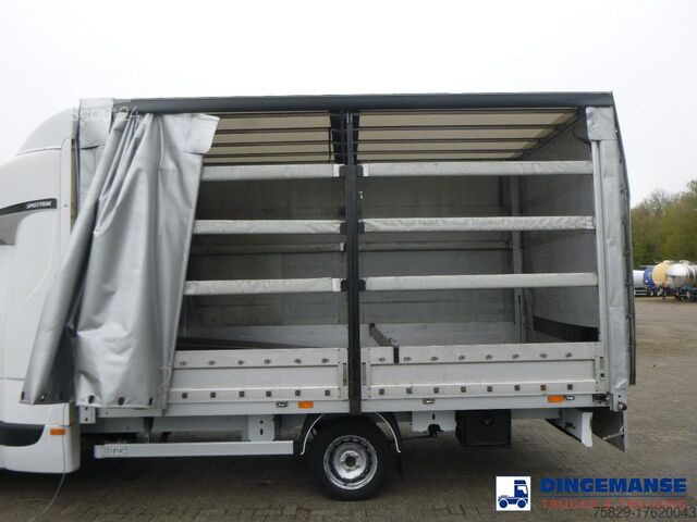 Bakwagen Renault Master 170 dci 4x2 curtain side van