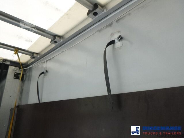 Valiză Renault Master 170 dci 4x2 curtain side van