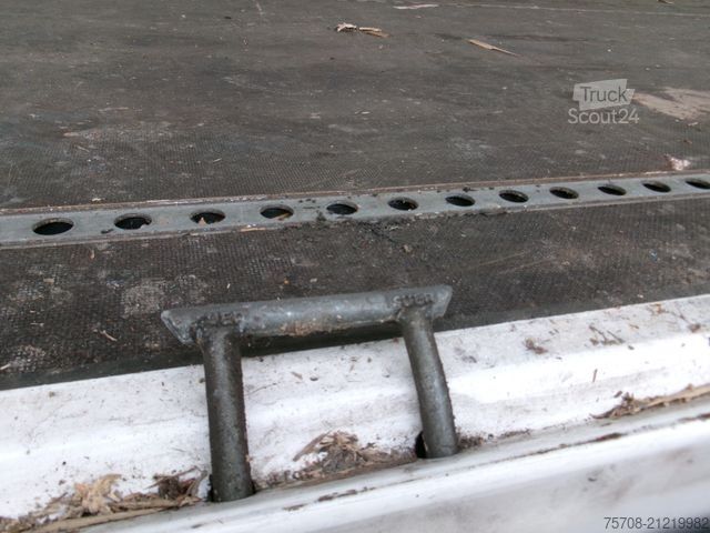 Camion de boissons MERCEDES-BENZ 2646 Actros*7,7 m Schwenkwand*Lift/Lenk*LBW*Navi