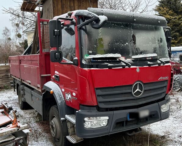Autolaadkraan Mercedes-Benz Atego 1323 A 4x4 Atego 1323 A 4x4, Heckkran Hiab 055 B-2 CL, 2x AHK