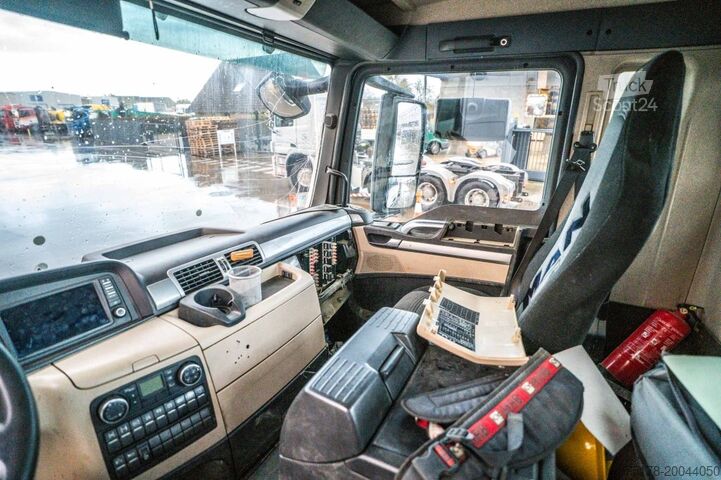 Tipper with crane MAN TGS 35.460 BL - HIAB X-HIDUO 228 E-3 (DAMAGED)