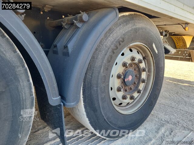 Chladírenská/mrazírenská přeprava Kögel S24-4 3 axles Blumenbreit Palettenkasten