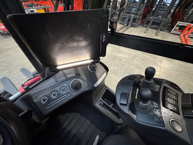 Chariot élévateur Linde H 35T-01 [ID: 241]