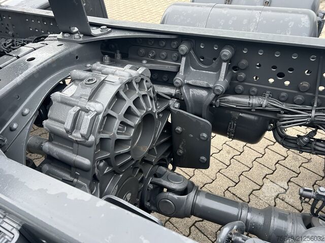 Special purpose truck Mercedes-Benz Arocs 3340/46 A 6x6 Arocs 3340/46 A 6x6, Grounder, Mulde ca. 11m³