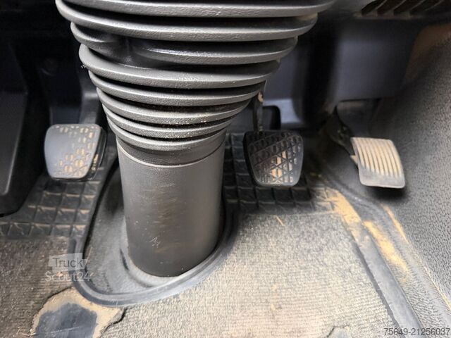 Special purpose truck Mercedes-Benz Axor 3240 K 8x4/4 Axor 3240 K 8x4/4, Stahlmulde ca. 16m³