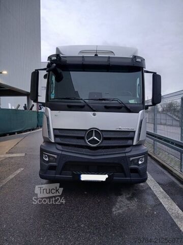 Standardni vlačilec MERCEDES-BENZ ACTROS 1840 LS 4X2, M-FHS, ÖL-RETARDER, ABSTANDSTEMPOMAT